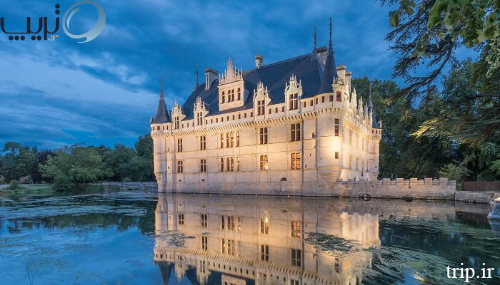 قصر Château d’Azay-le-Rideau