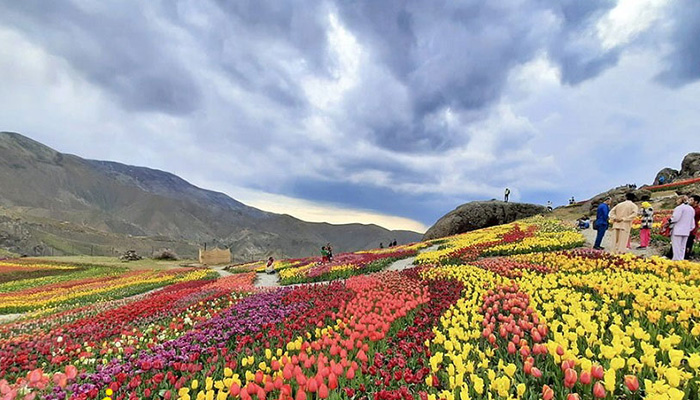 روستای کندر از جاهای دیدنی جاده چالوس