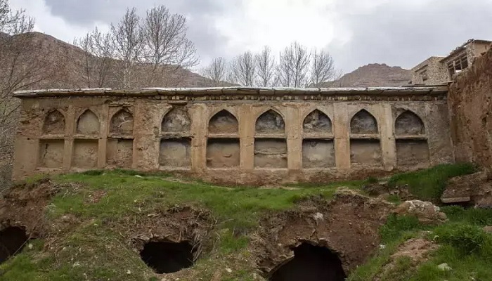 قلعه قزل ارسلان در روستای قلات شیراز