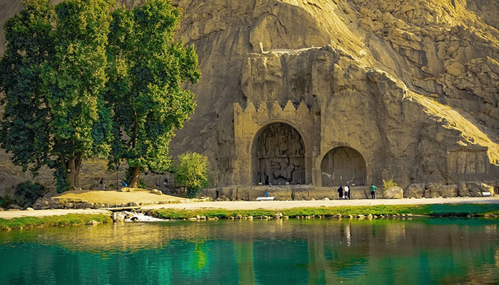 طاق بستان کرمانشاه